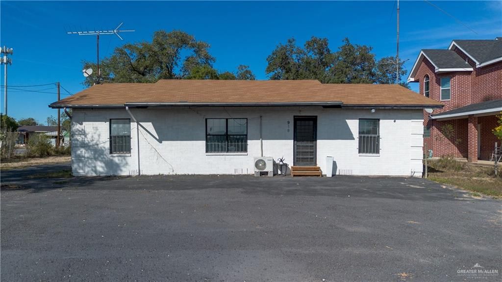 918 W Minnesota Road, Pharr, TX 78577