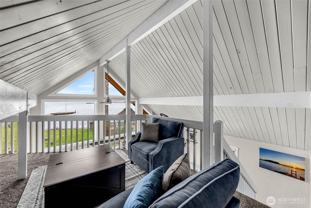 404 Streeter Road, Silverlake, WA 98645