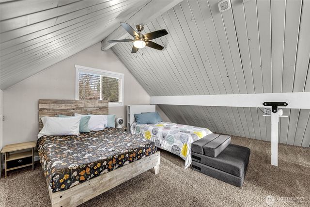 404 Streeter Road, Silverlake, WA 98645