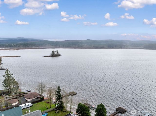 404 Streeter Road, Silverlake, WA 98645