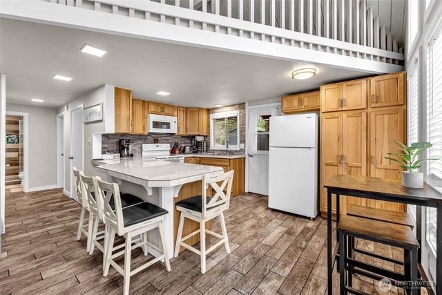 404 Streeter Road, Silverlake, WA 98645