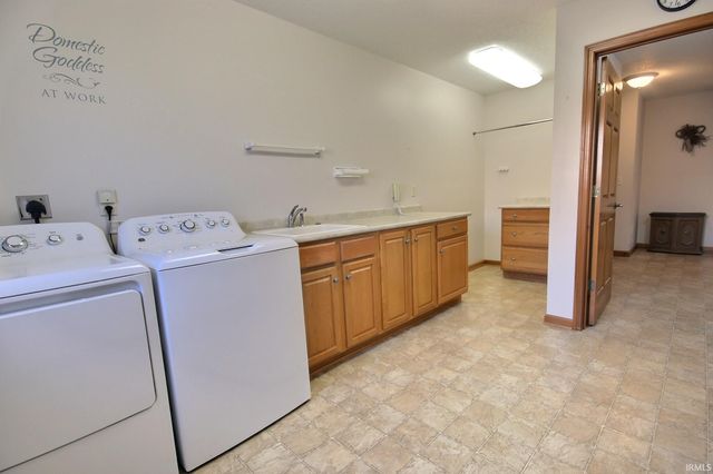 1115 Brandon Way, Fort Wayne, IN 46845