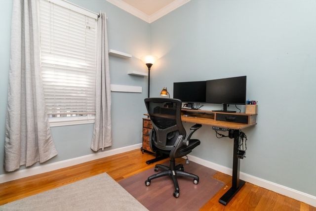 201 D St 2, Boston, MA 02127