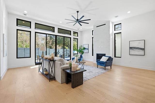 3106 Greenlawn PKWY, Austin, TX 78757