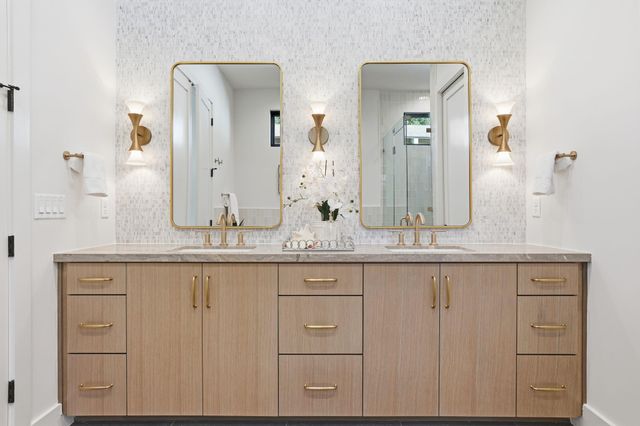 3106 Greenlawn PKWY, Austin, TX 78757