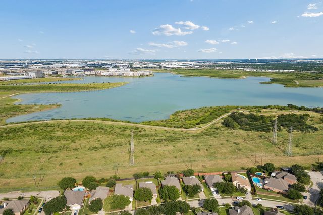 9705 Valley Lake Court, Irving, TX 75063