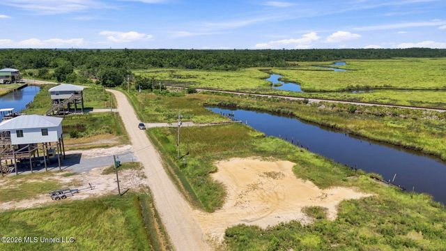 9038 Saint Mary Drive, Bay Saint Louis, MS 39520