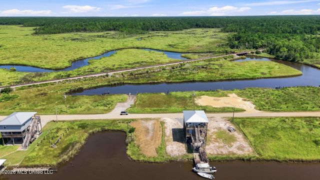 9038 Saint Mary Drive, Bay Saint Louis, MS 39520