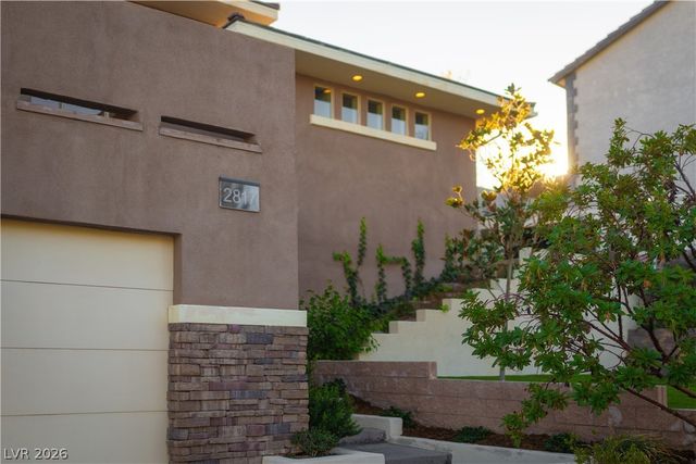 2817 High View Drive, Henderson, NV 89014