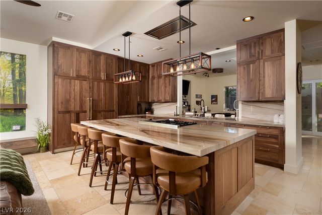 2817 High View Drive, Henderson, NV 89014