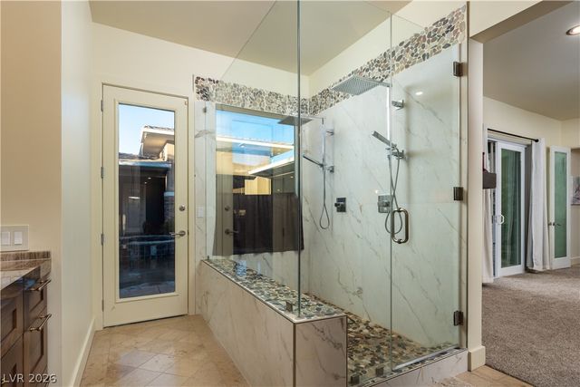 2817 High View Drive, Henderson, NV 89014