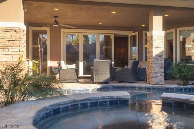 2817 High View Drive, Henderson, NV 89014