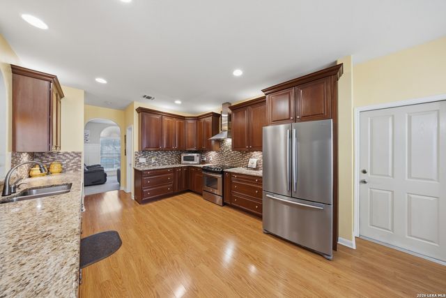 9315 Holly Star, Helotes, TX 78023