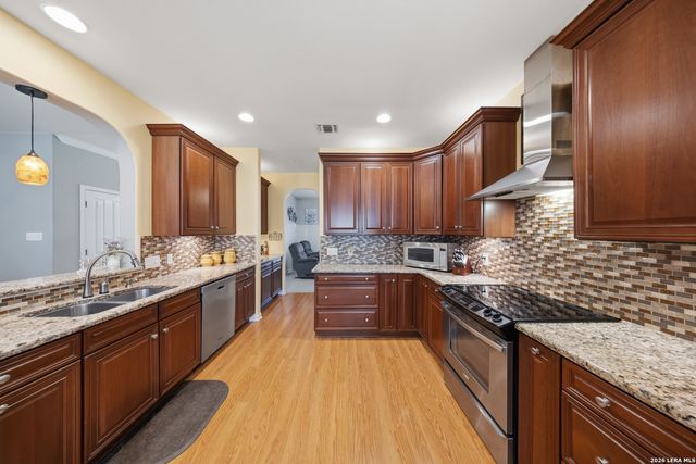 9315 Holly Star, Helotes, TX 78023