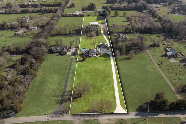 4580 Rockdale Fellowship Rd, Mount Juliet, TN 37122