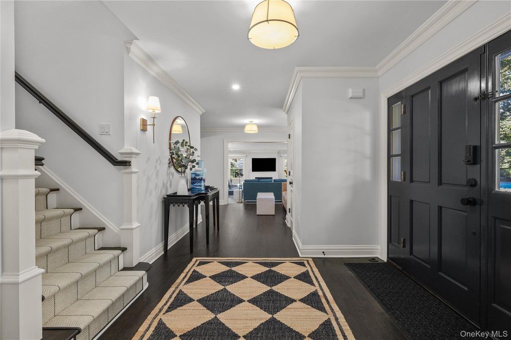 238 Pondfield Road, Bronxville, NY 10708 — photo 4