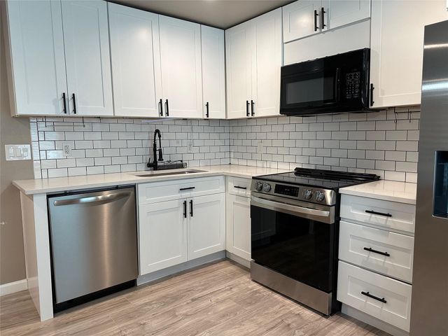 1404 Forest ST B, Georgetown, TX 78626