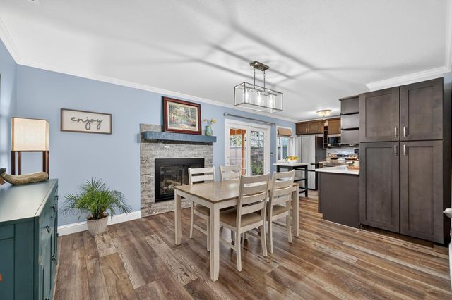 101 Kerr Ct, Folsom, CA 95630