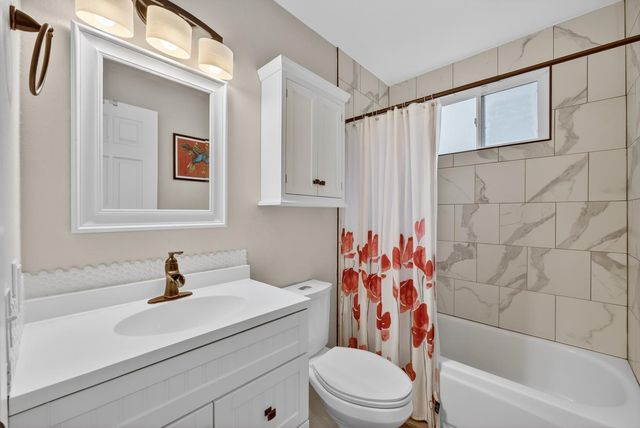 101 Kerr Ct, Folsom, CA 95630