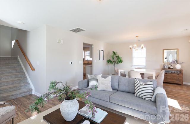 922 Berryhill Road, Charlotte, NC 28208