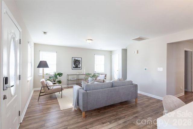 922 Berryhill Road, Charlotte, NC 28208