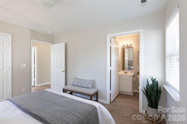 922 Berryhill Road, Charlotte, NC 28208