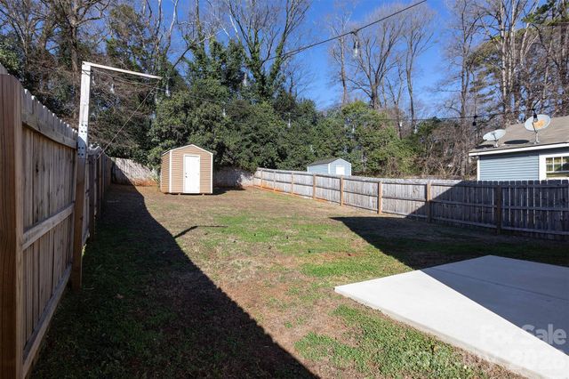 922 Berryhill Road, Charlotte, NC 28208