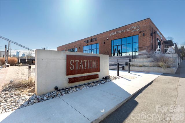 922 Berryhill Road, Charlotte, NC 28208