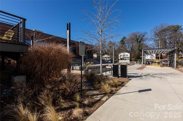 922 Berryhill Road, Charlotte, NC 28208