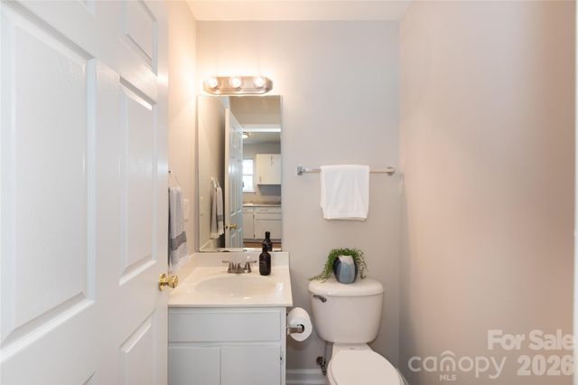 922 Berryhill Road, Charlotte, NC 28208