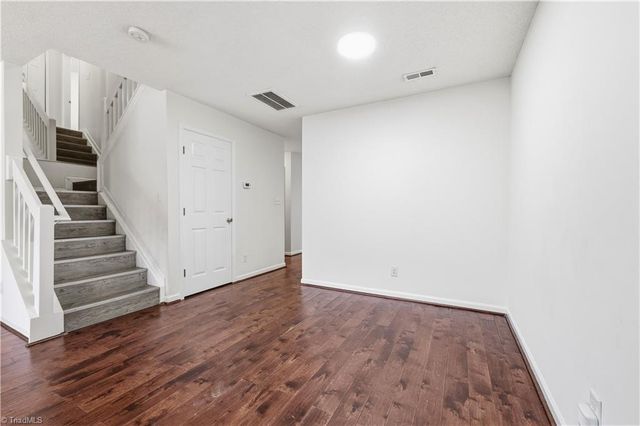 295 Malamute Lane, Greensboro, NC 27407