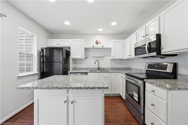 295 Malamute Lane, Greensboro, NC 27407