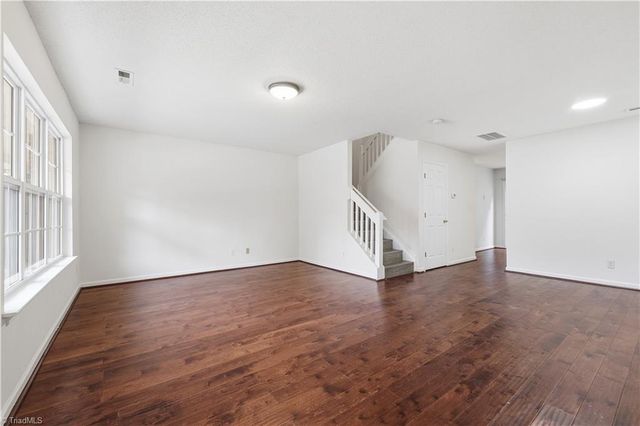 295 Malamute Lane, Greensboro, NC 27407