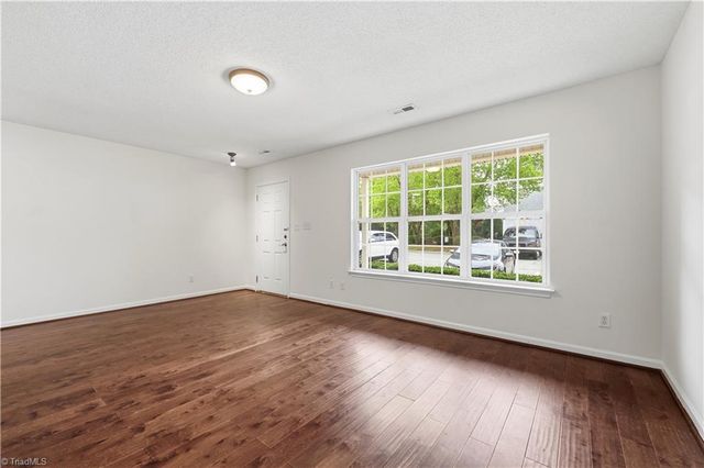 295 Malamute Lane, Greensboro, NC 27407