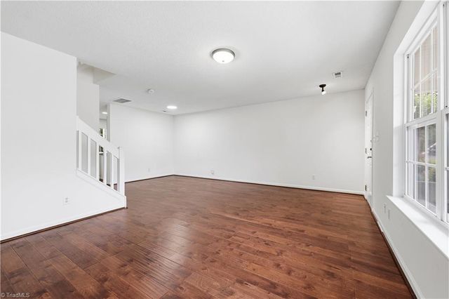 295 Malamute Lane, Greensboro, NC 27407
