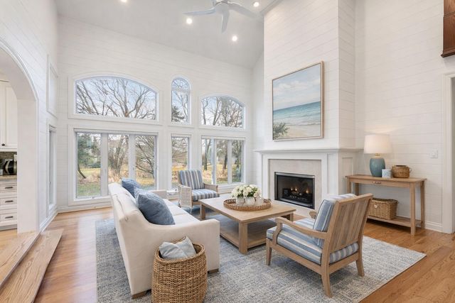 1458 Spyglass Circle, Chesterton, IN 46304