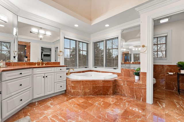 1458 Spyglass Circle, Chesterton, IN 46304