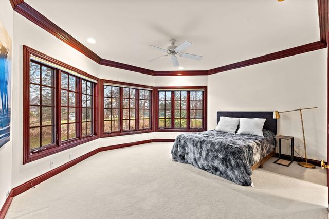 1458 Spyglass Circle, Chesterton, IN 46304