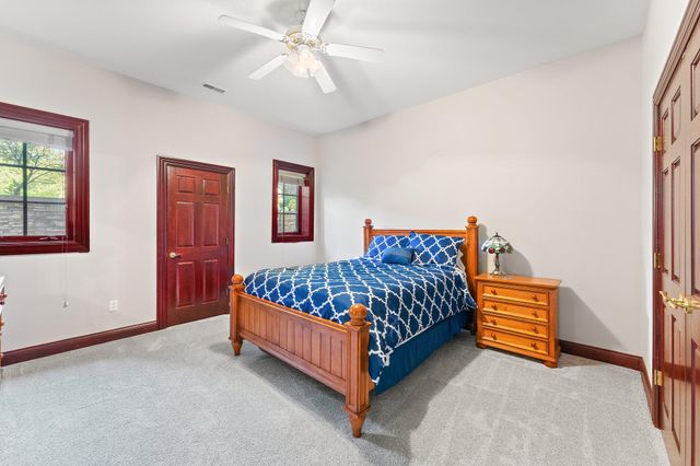 1458 Spyglass Circle, Chesterton, IN 46304