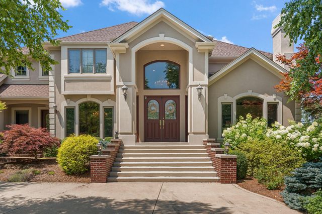 1458 Spyglass Circle, Chesterton, IN 46304