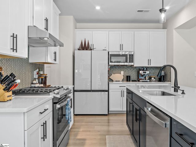 629 Lady Fern Drive, Woodruff, SC 29388