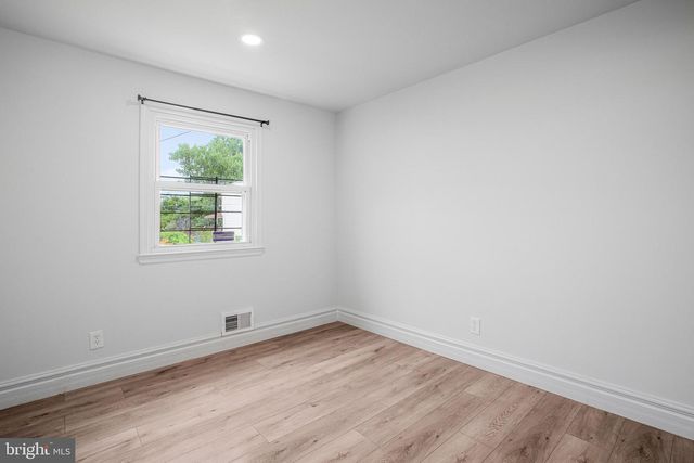 7144 BEXHILL, Baltimore, MD 21244