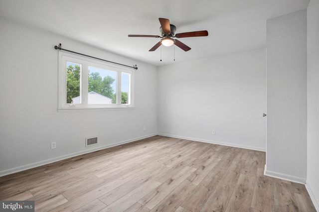 7144 BEXHILL, Baltimore, MD 21244
