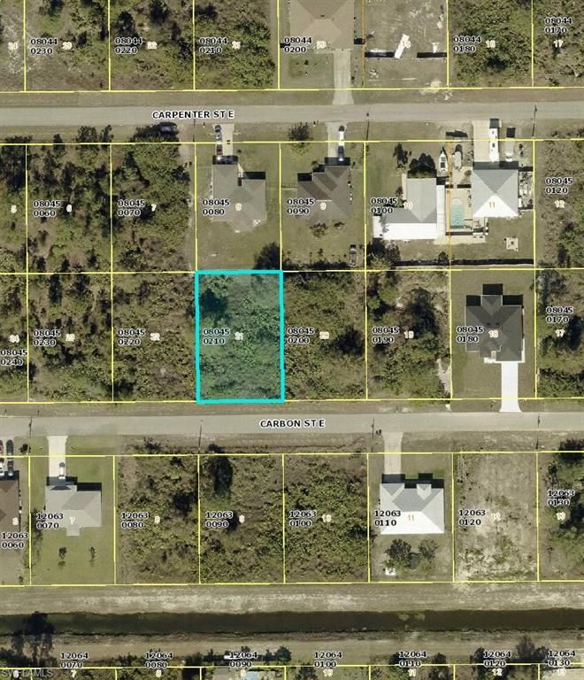 861 Carbon ST E, LEHIGH ACRES, FL 33974 — exterior