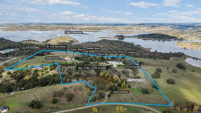 10497 Crystal Dr, Wallace, CA 95224