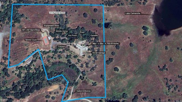 10497 Crystal Dr, Wallace, CA 95224