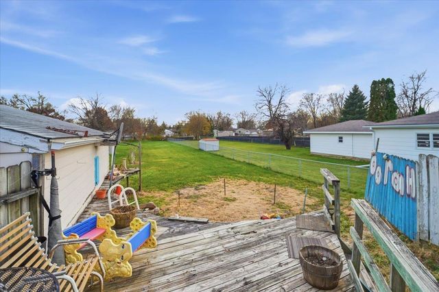 1221 Downing Avenue, Waterloo, IA 50701