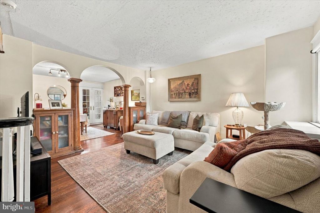 3420 W QUEEN LN, PHILADELPHIA, PA 19129 — photo 3