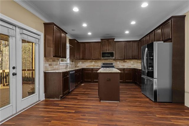 192 Gallery Court, Acworth, GA 30101