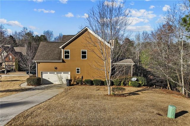 192 Gallery Court, Acworth, GA 30101